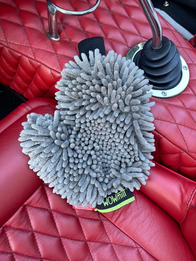 WOWmitt® Wash Mitt - The First & Only Multi-Patented Wash Mitt With A Secret Weapon - The Scrubfinger! ONLY $7.98 Each For 2+ Or $9.97 for One!