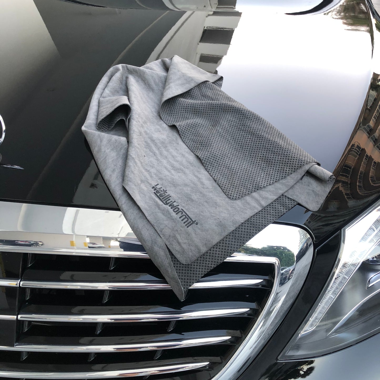 WoollyWormit Jumbo Sized Synthetic Chamois Drying Towel